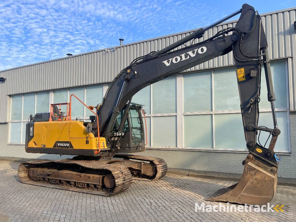 Volvo EC 220 EL    2016   TOPCON 3D GPS