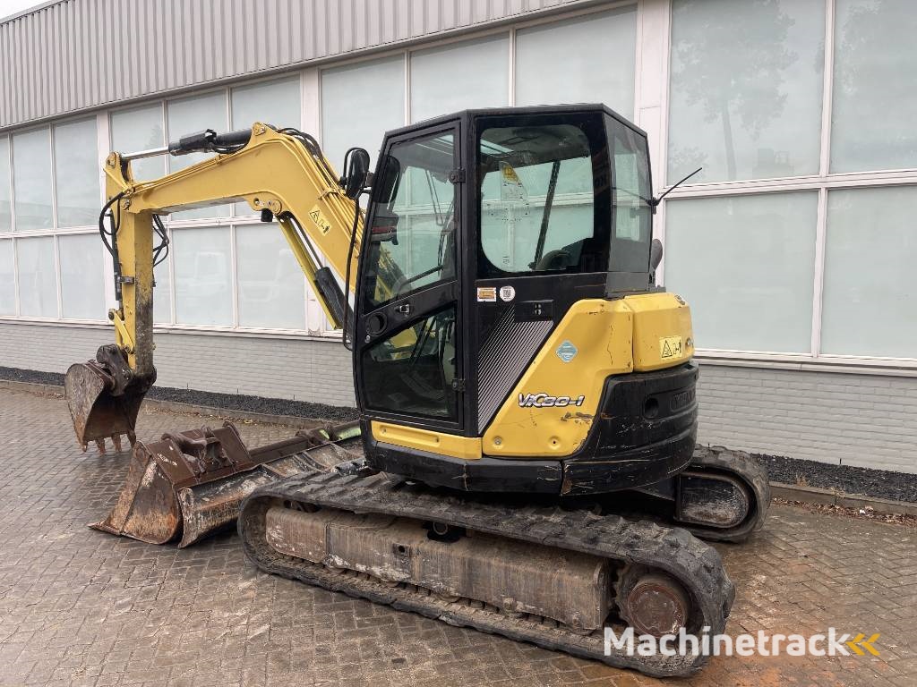 Yanmar Vio 80-1A     2017       CE