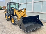 Minituur van CAT 906 M 2016