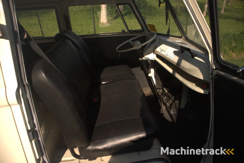 Volkswagen T1 Kombi