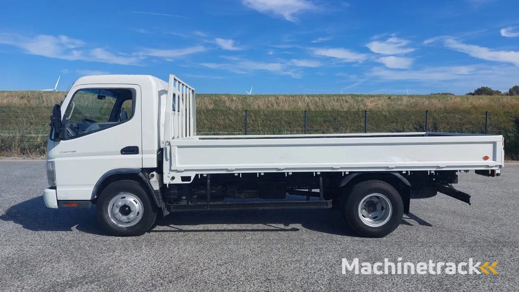 Mitsubishi Canter FUSO H-D  6.5 TON GROSS.