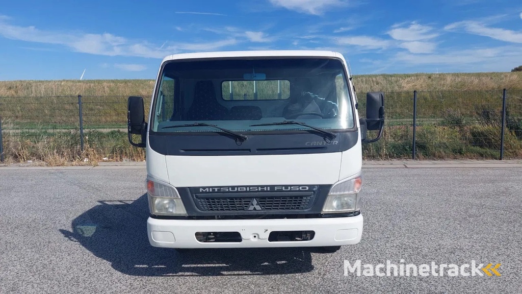 Mitsubishi Canter FUSO H-D  6.5 TON GROSS.