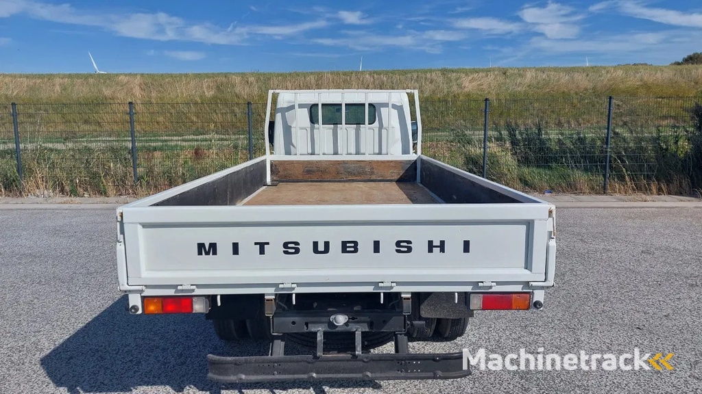 Mitsubishi Canter FUSO H-D  6.5 TON GROSS.