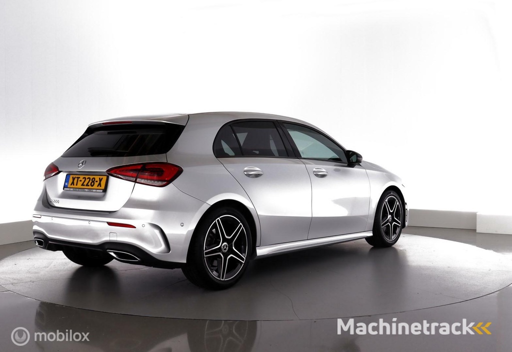 Mercedes A-klasse 200 Business Solution AMG NL-auto|nav|cam|18inch