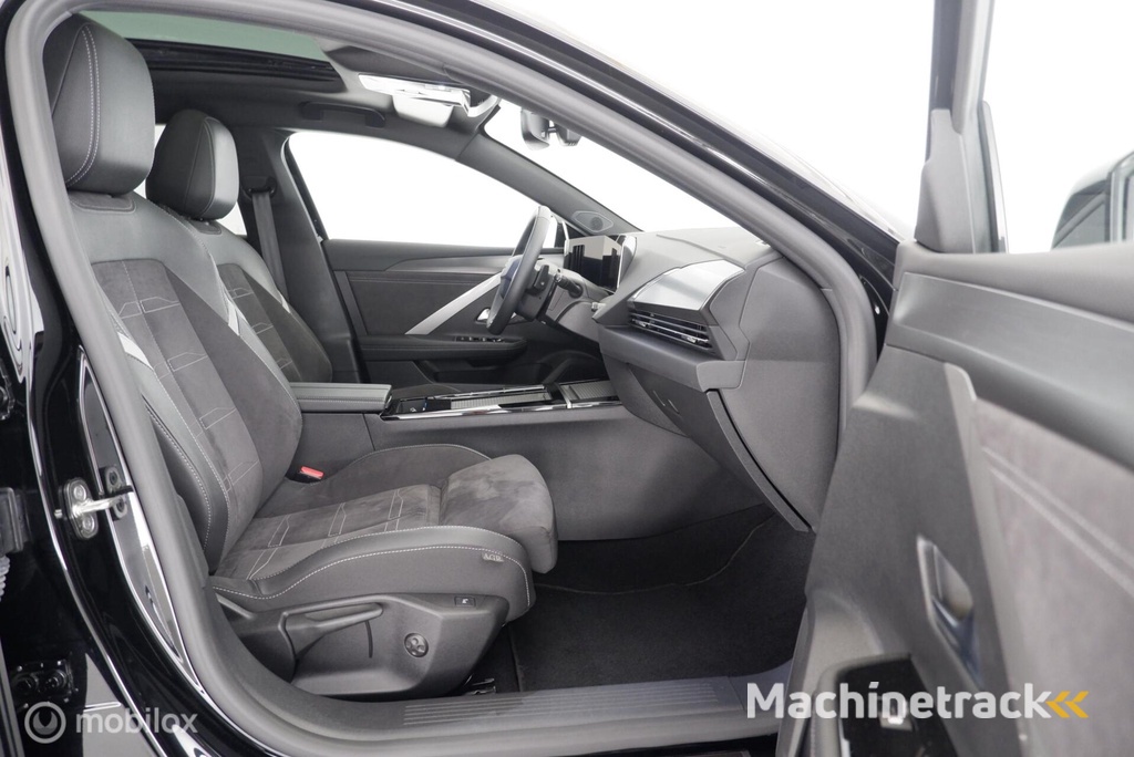 Opel Astra Sports Tourer 1.2 131PK Automaat Level 4 Trekhaak|AGRstoel|acc|cam|lmv18