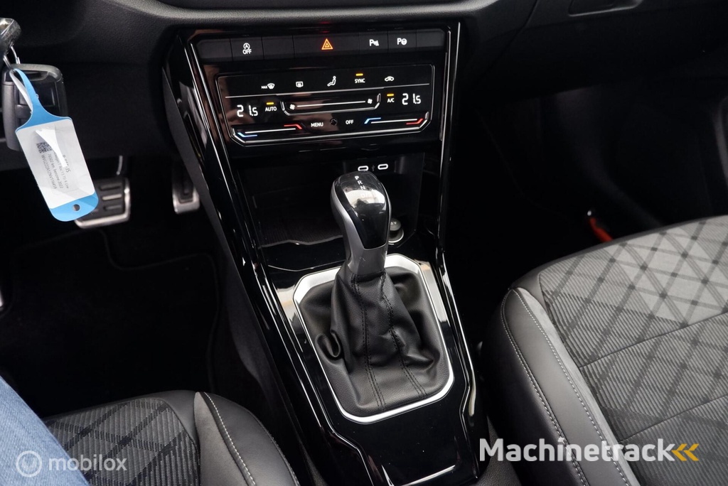 Volkswagen T-Roc 1.5 TSI Automaat R-Line Facelift|led|nav|blis|acc|lmv18