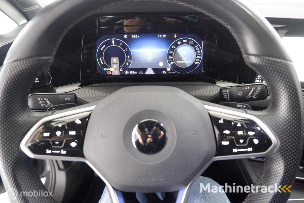 Volkswagen Golf 1.4 eHybrid GTE 245pk|Carplay|acc|cam|nav|lmv17