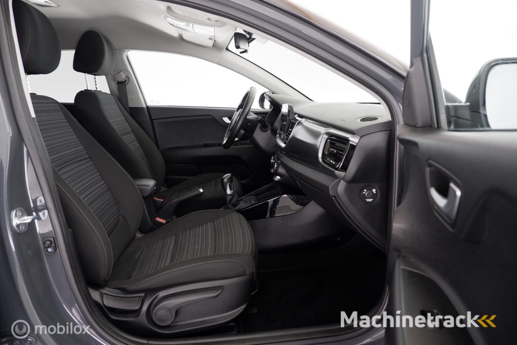 Kia Stonic 1.0 T-GDi MHEV DynamicPlusLine led|cam|nav|dab|ecc|acc|lmv16