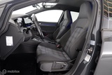 Minituur van Volkswagen Golf 1.4 eHybrid GTE 245pk|Carplay|acc|cam|nav|lmv17