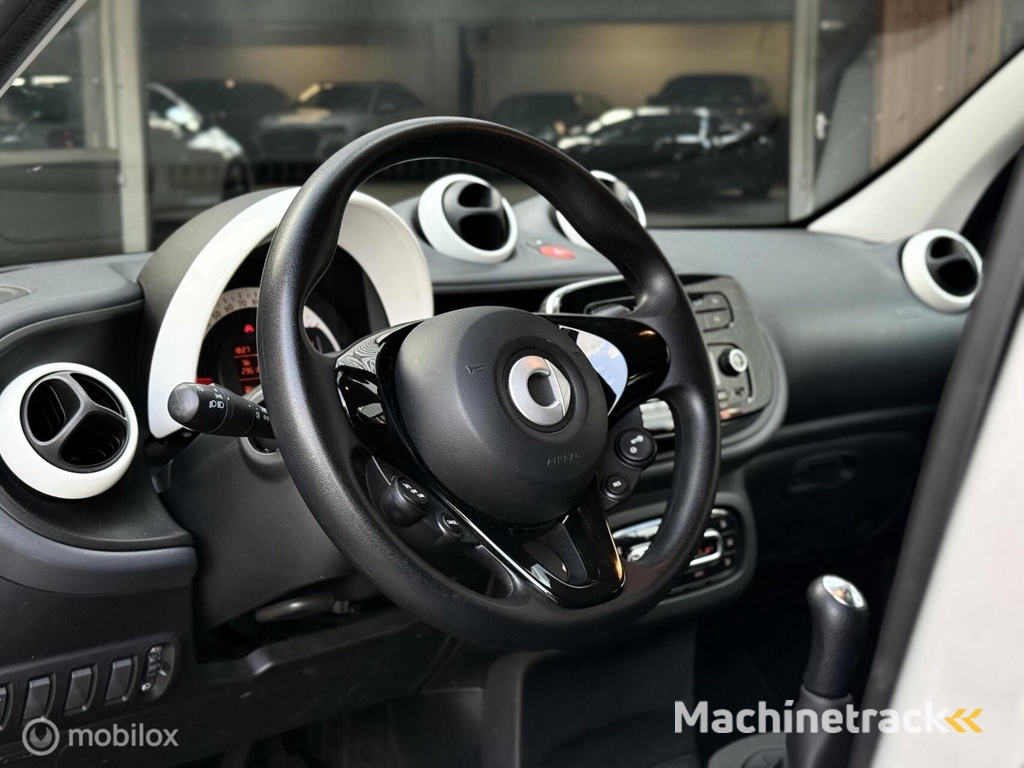 Smart forfour 1.0 Perfect | Aut. climate | Cruise control