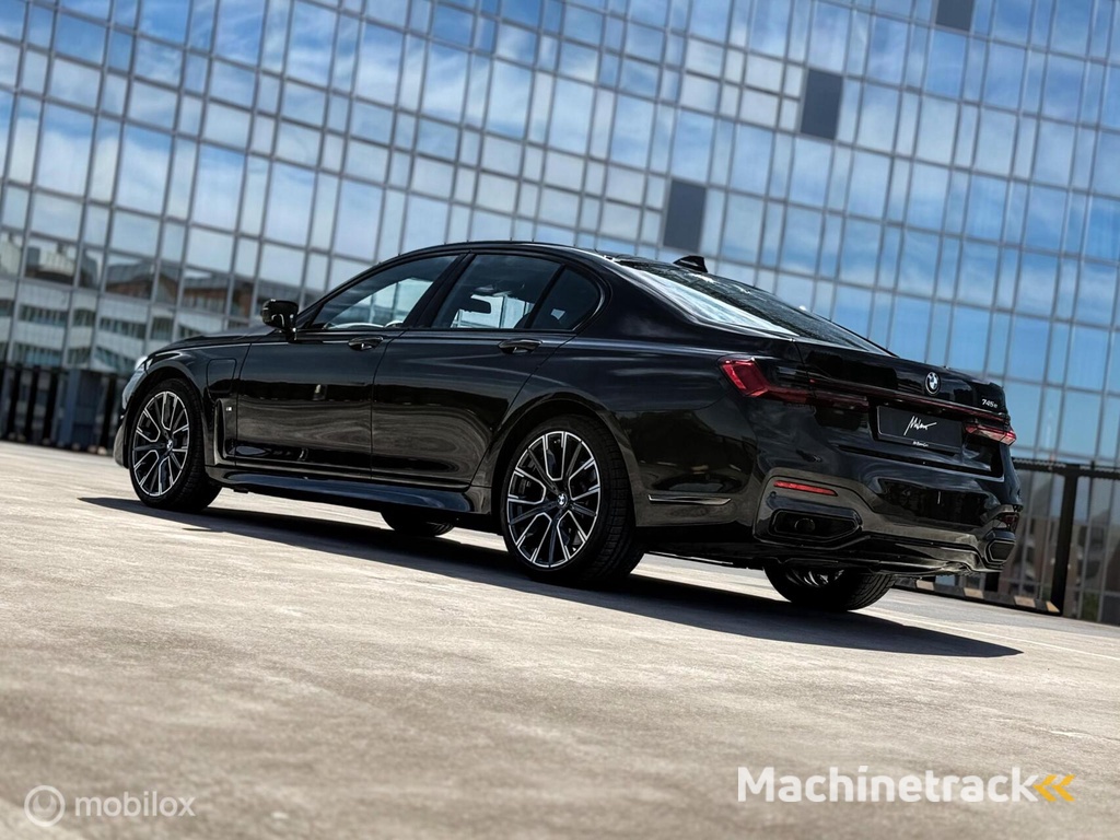 BMW 7-serie 745e High Executive