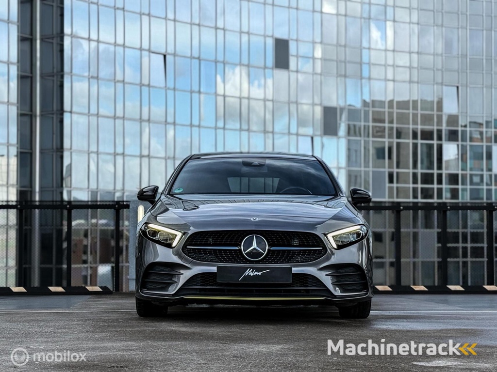 Mercedes A-klasse 250 AMG Line Edition 1 |Pano |Sfeer|19” LM