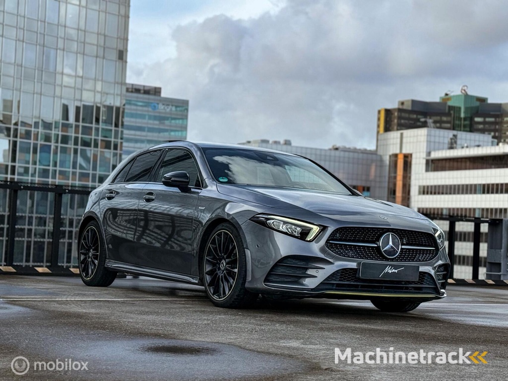 Mercedes A-klasse 250 AMG Line Edition 1 |Pano |Sfeer|19” LM
