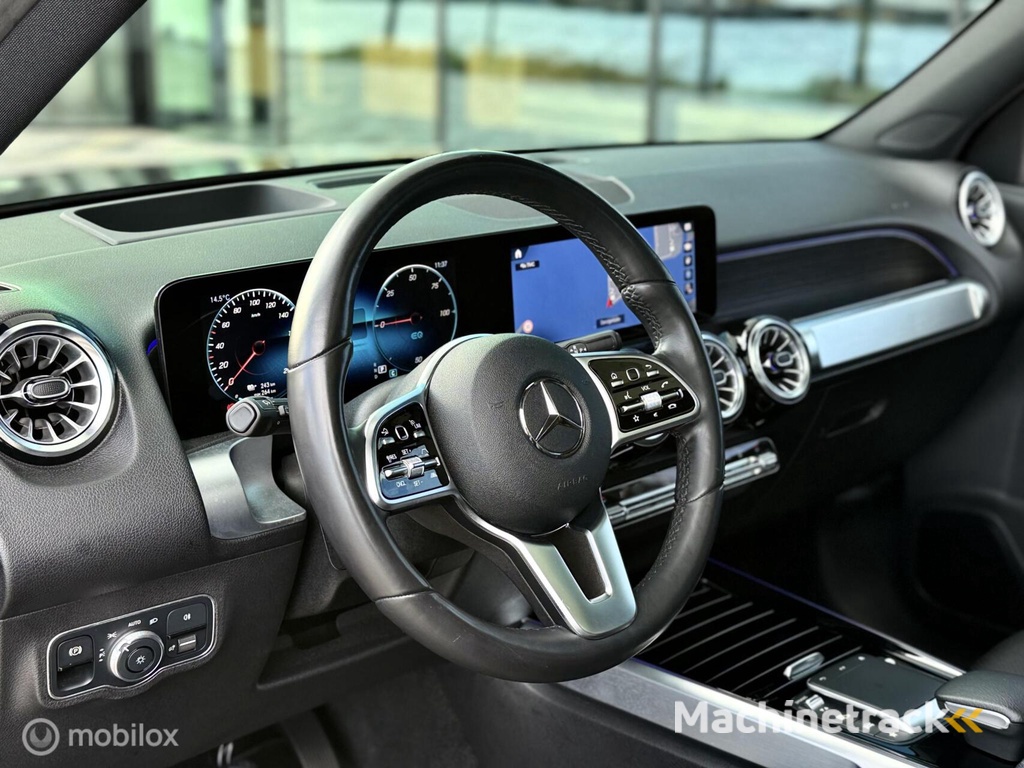 Mercedes EQB 350 4MATIC AMG Line 7p. 67 kWh