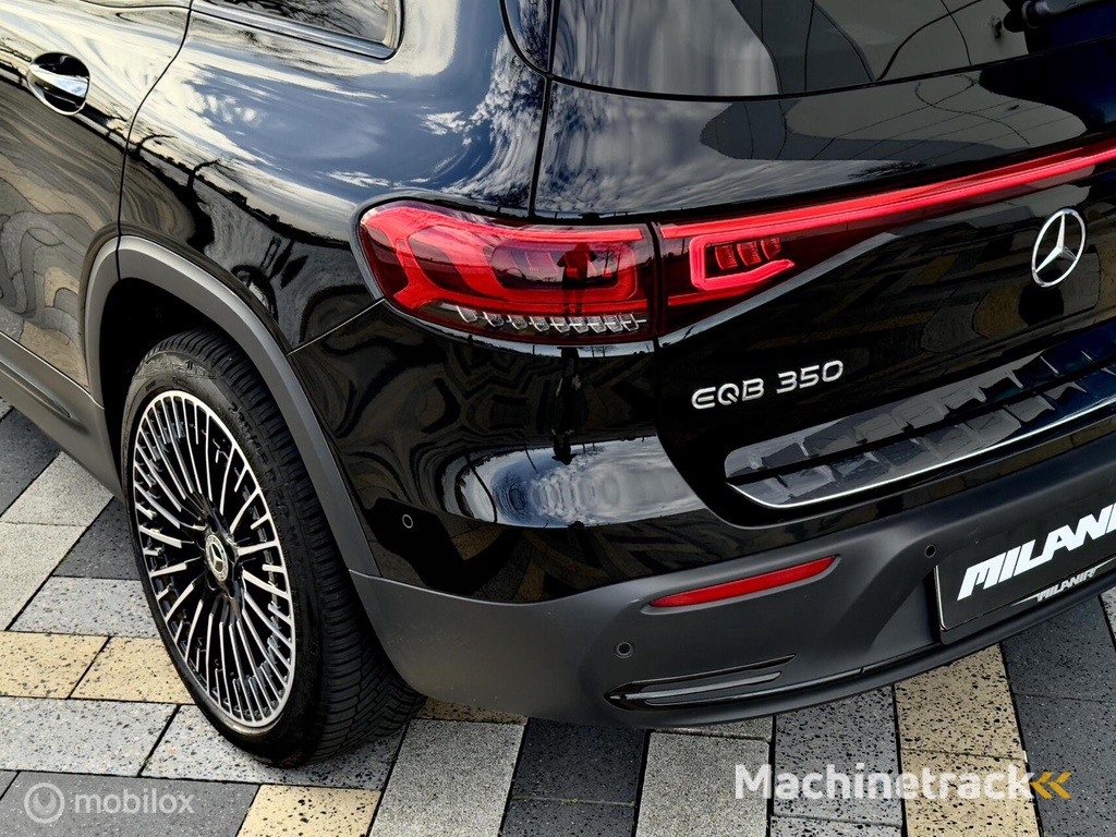 Mercedes EQB 350 4MATIC AMG Line 7p. 67 kWh