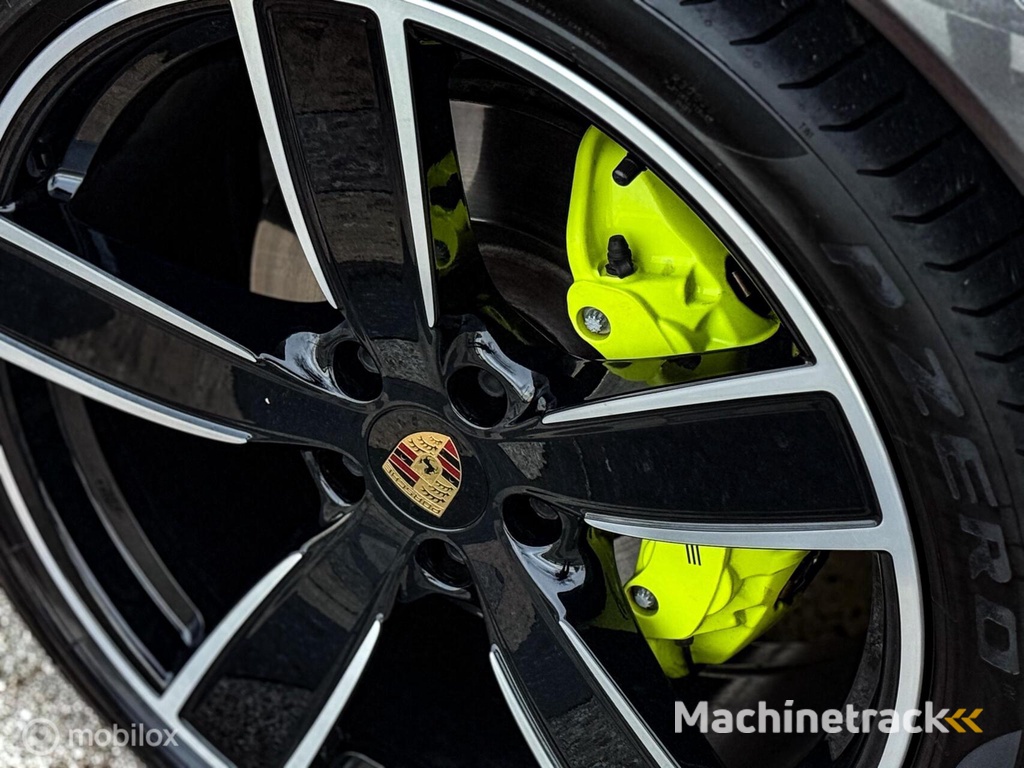 Porsche Cayenne Coupé 3.0 E-Hybrid Pano|Sport chrono|Luchtvering