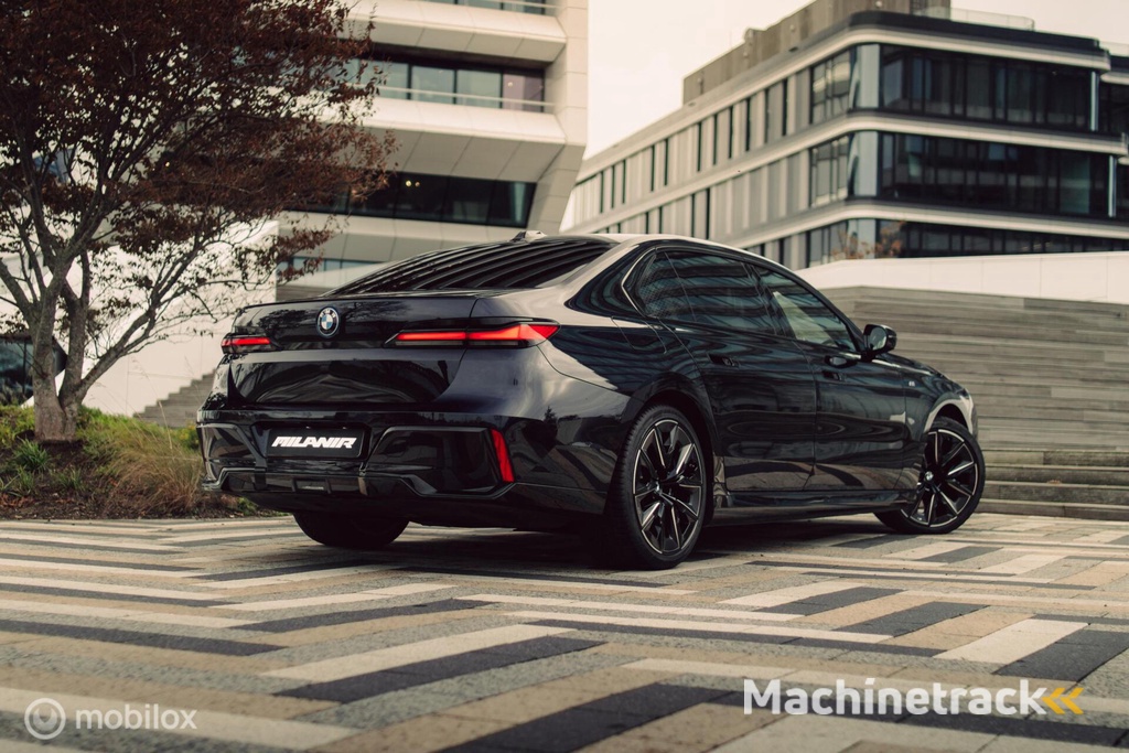 BMW i7 xDrive60 106 kWh|Theatre screen|Skylounge|Massage|HUD