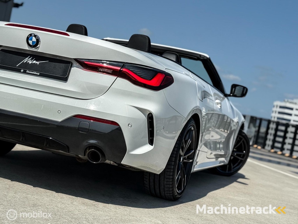 BMW 4-serie Cabrio 430i M-Sport |HUD |H&K audio |Dealer OH