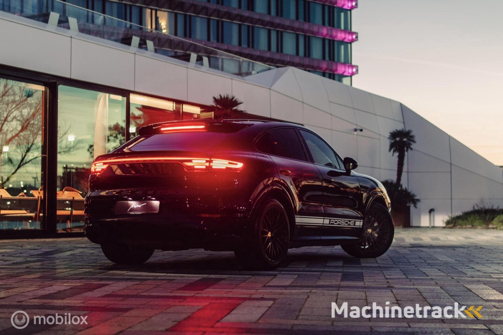 Porsche Cayenne 4.0 GTS 460pk |Pano|Bose|Headup|Sportuitlaat