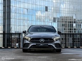 Minituur van Mercedes A-klasse 250 AMG Line Edition 1 |Pano |Sfeer|19” LM