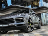 Minituur van Porsche Cayenne Coupé 3.0 E-Hybrid Pano|Sport chrono|Luchtvering