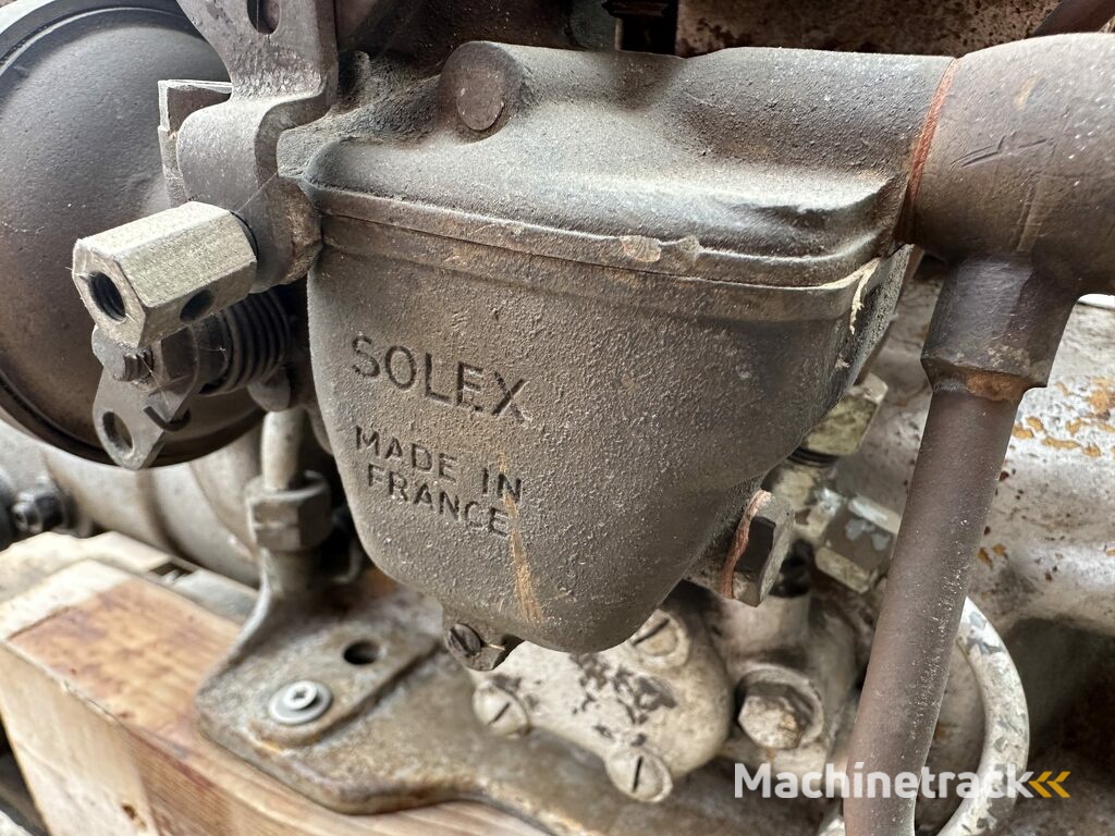 Volvo Penta C-10 bootmotor benzine 10pk