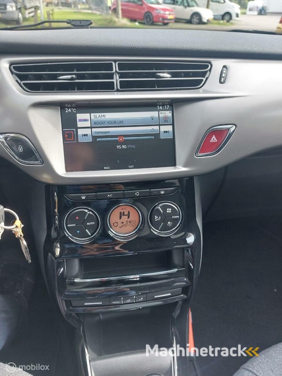 Citroen C3 1.2 PureTech Selection