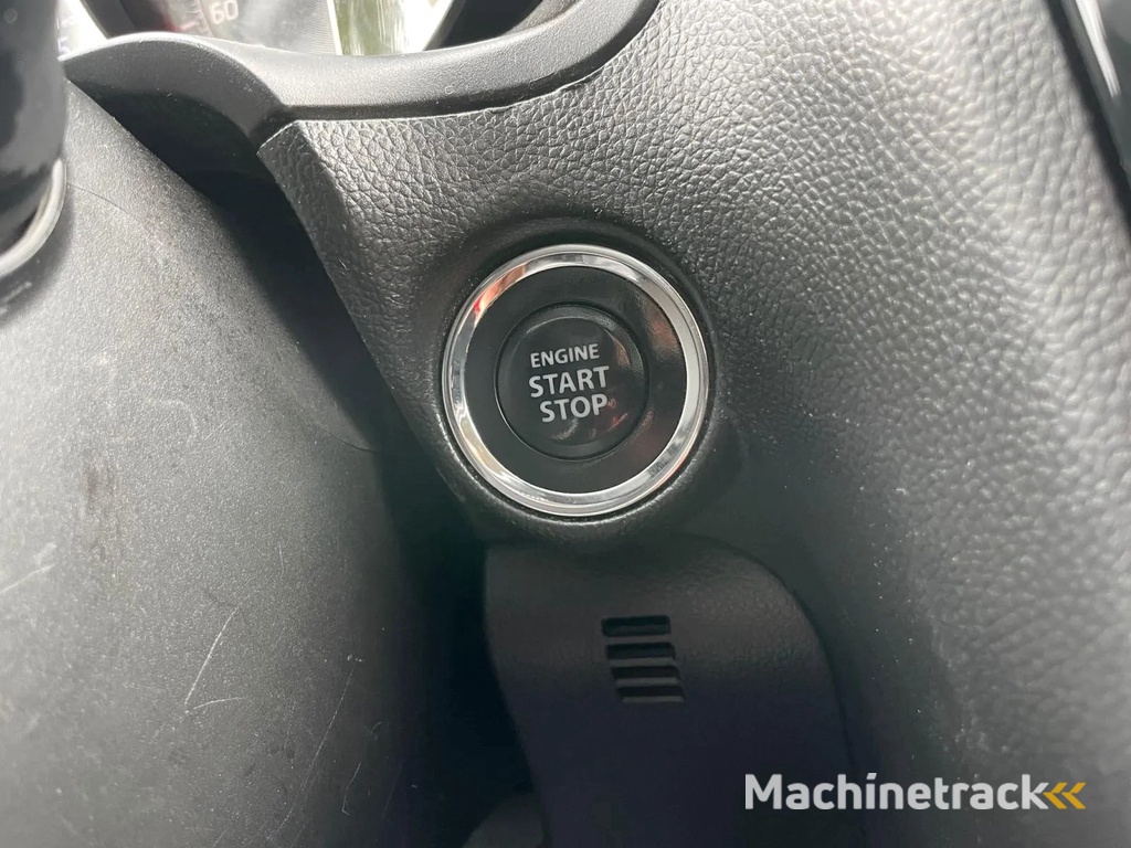 Suzuki Swift 1.0 1 JAAR GARANTIE !! / AUT / Airco / Navigatie