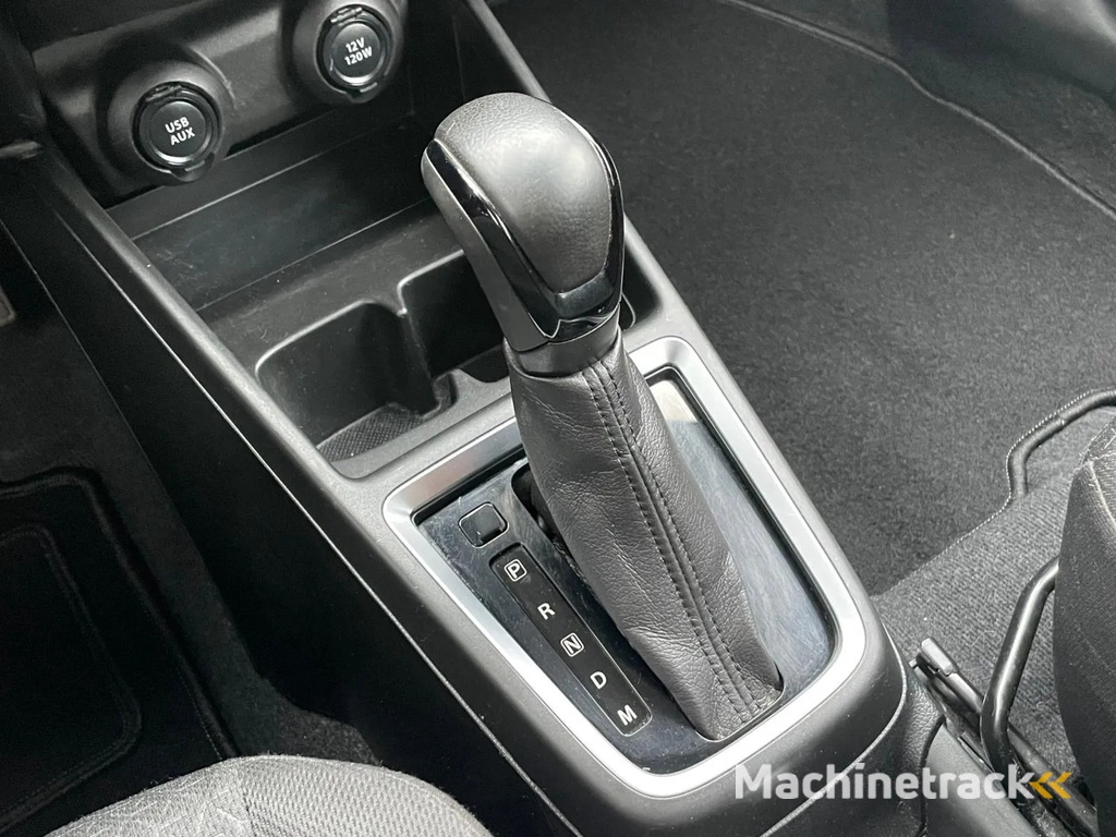 Suzuki Swift 1.0 1 JAAR GARANTIE !! / AUT / Airco / Navigatie