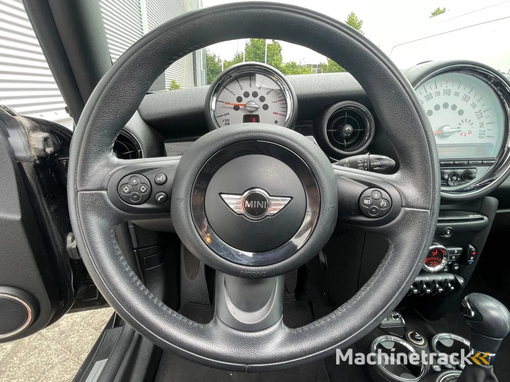 MINI Mini 1.6 One Chili