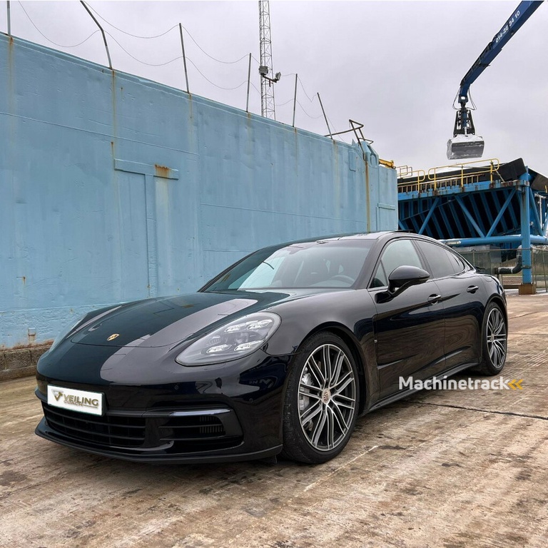 Porsche Panamera E-hybrid 2017 99000km