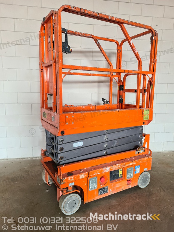 Dingli UCPT0607DCS (BJ 2016) hoogwerker schaarhoogwerker