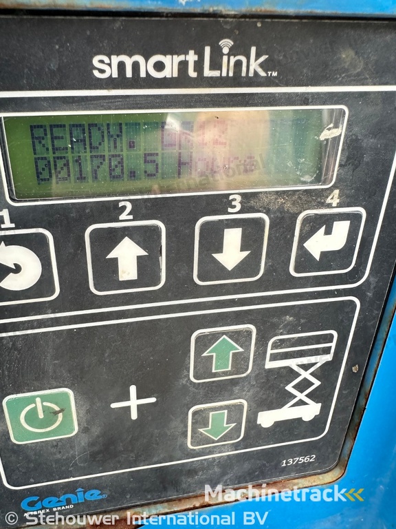 Genie GR12 mast hoogwerker masthoogwerker GRC12