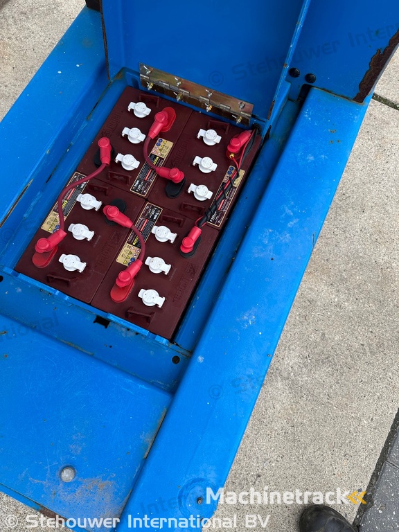 Genie GR12 mast hoogwerker masthoogwerker GRC12