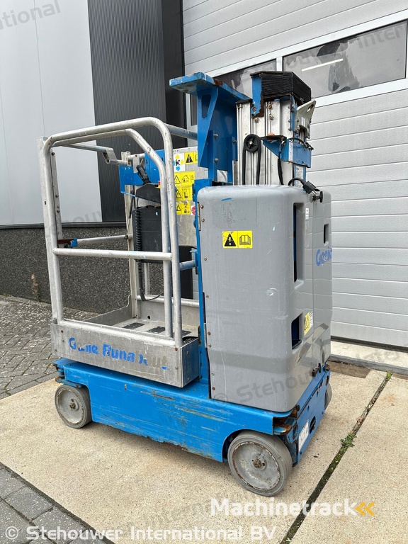 Genie GR12 mast hoogwerker masthoogwerker GRC12