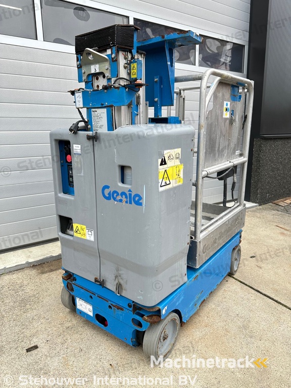 Genie GR12 mast hoogwerker masthoogwerker GRC12