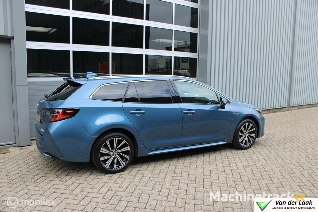 Toyota Corolla Touring Sports 1.8 Hybrid Dynamic 1e Eig | Half Leer | 17 Inch | Boekjes.
