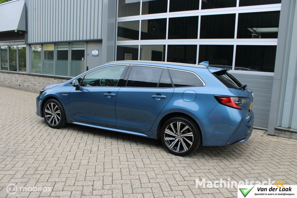 Toyota Corolla Touring Sports 1.8 Hybrid Dynamic 1e Eig | Half Leer | 17 Inch | Boekjes.
