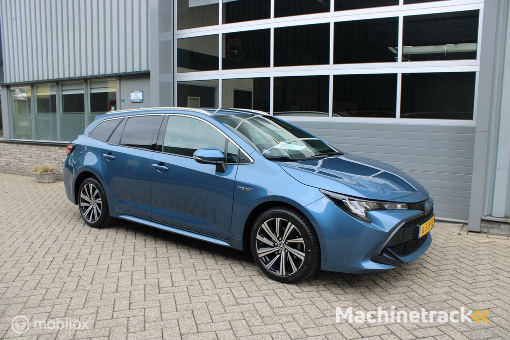 Toyota Corolla Touring Sports 1.8 Hybrid Dynamic 1e Eig | Half Leer | 17 Inch | Boekjes.