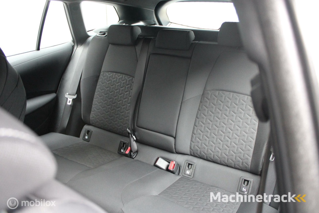 Toyota Corolla Touring Sports 1.8 Hybrid Business Plus 20 TOYOTA OP VOORAAD