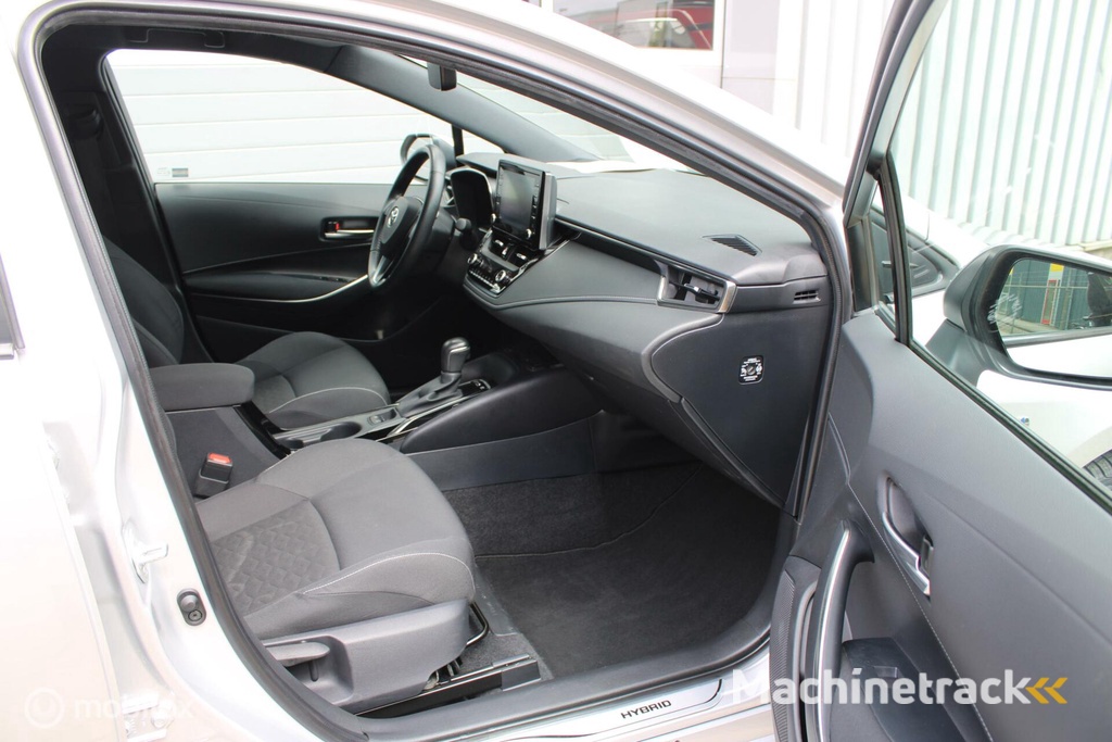 Toyota Corolla Touring Sports 1.8 Hybrid Business Plus 20 TOYOTA OP VOORAAD