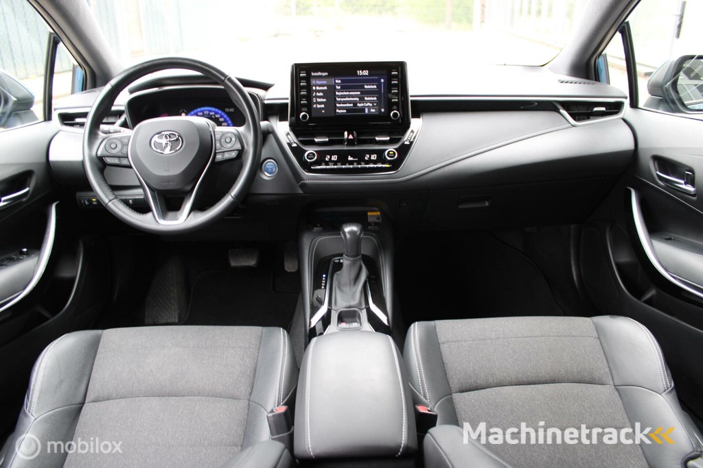 Toyota Corolla Touring Sports 1.8 Hybrid Dynamic 1e Eig | Half Leer | 17 Inch | Boekjes.