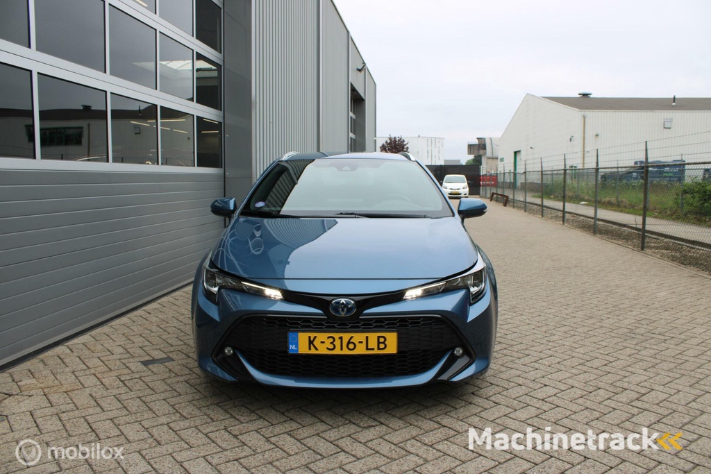Toyota Corolla Touring Sports 1.8 Hybrid Dynamic 1e Eig | Half Leer | 17 Inch | Boekjes.