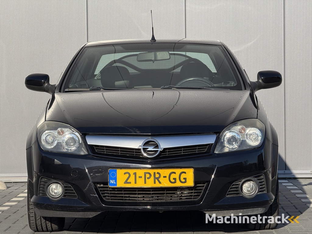 Opel Tigra TwinTop 1.8-16V Cosmo | APK 25-04-2026 | NAP! | Stoel verwarming | Cruise control