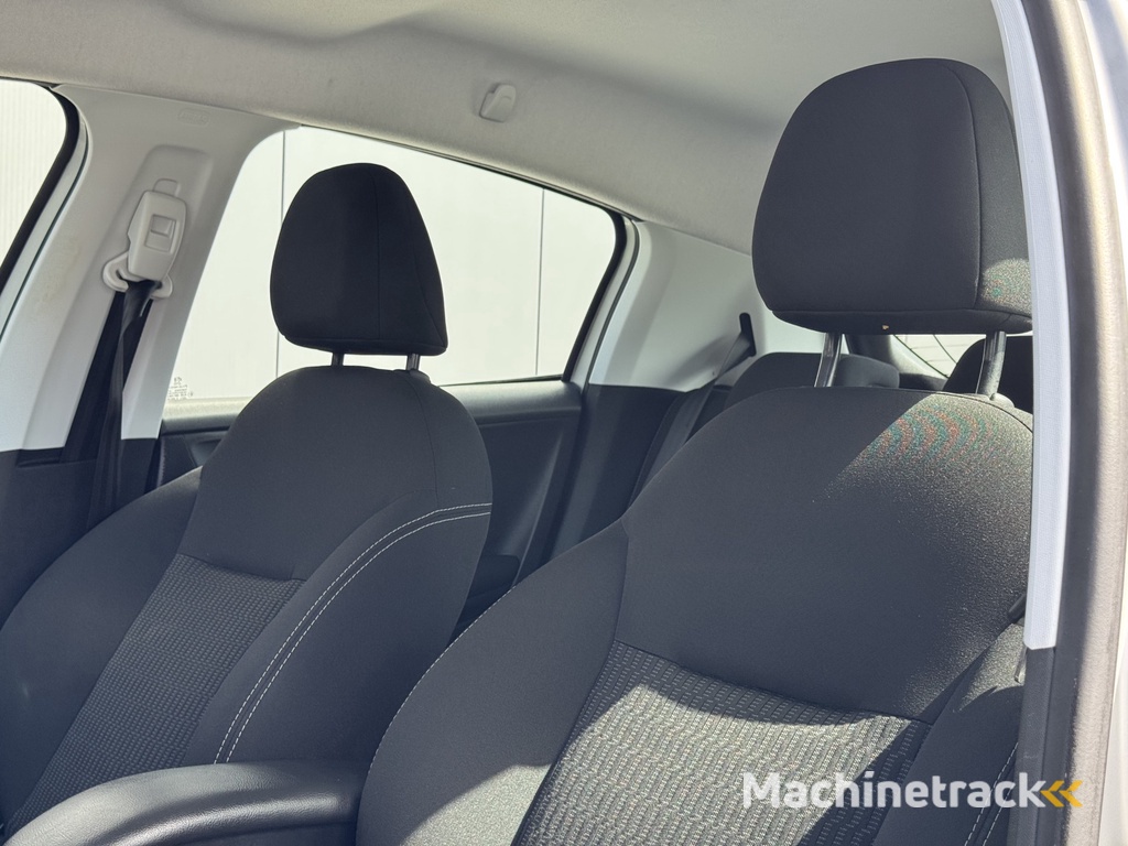 Peugeot 208 1.2 PureTech Blue Lion | RIJKLAAR | Trekhaak | Airco | Cruise