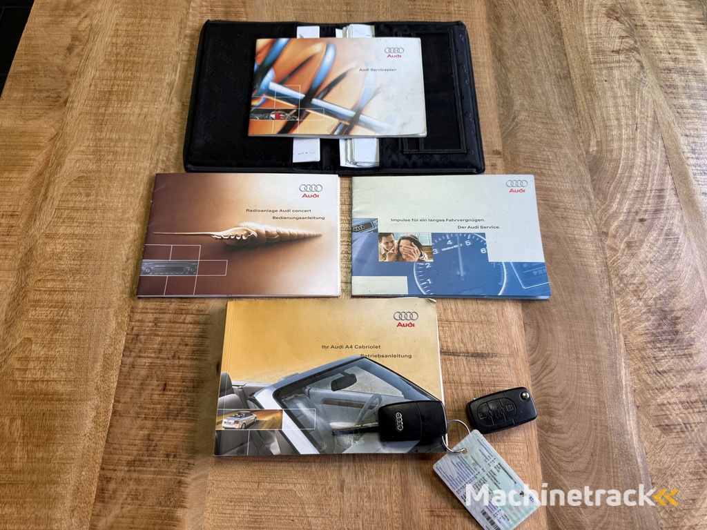 Audi A4 Cabriolet 3.0 V6 Exclusive | Nieuw binnen | Automaat | Leder