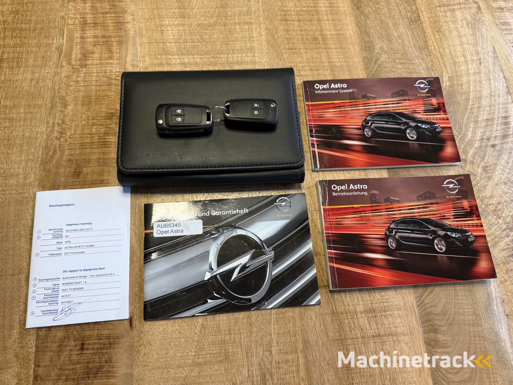 Opel Astra Sports Tourer 1.4 Turbo Sport | Nieuw binnen | Trekhaak | Stoelverwarming