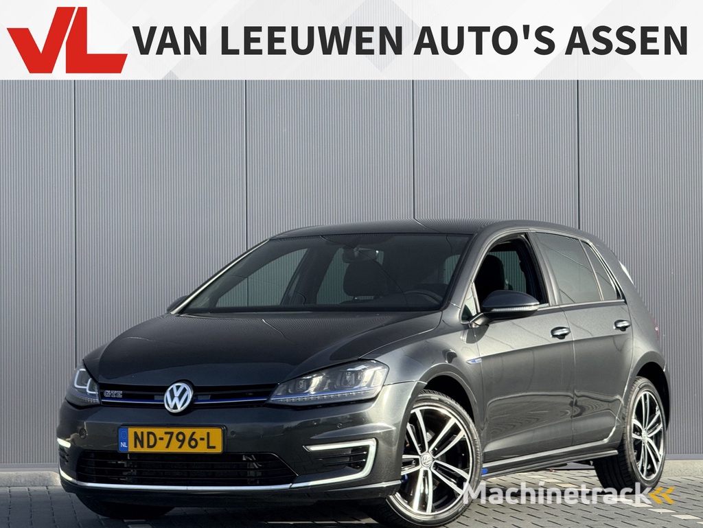 Volkswagen Golf 1.4 TSI GTE Connected Series