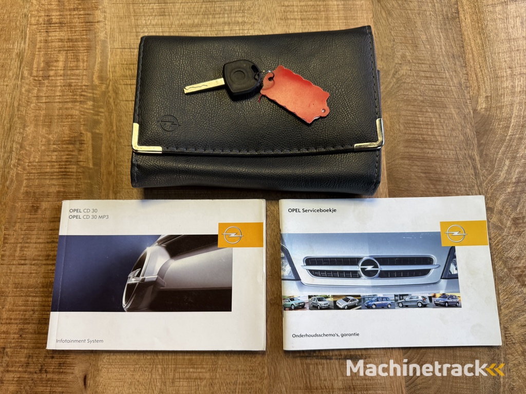 Opel Tigra TwinTop 1.8-16V Cosmo