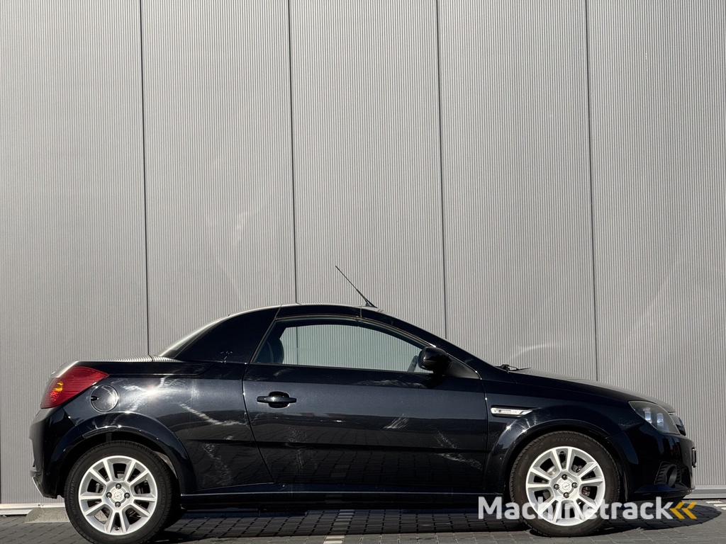 Opel Tigra TwinTop 1.8-16V Cosmo